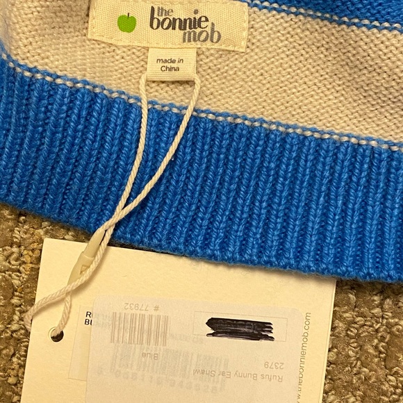 NWT Bonnie Mob Rufus Knit Bunny Ears Shawl Blanket Bonniemob - Picture 5 of 6